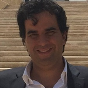 photo of Hernan Fernandez